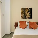In 04 2Beds- 6Guests-Mamitas Beach Area